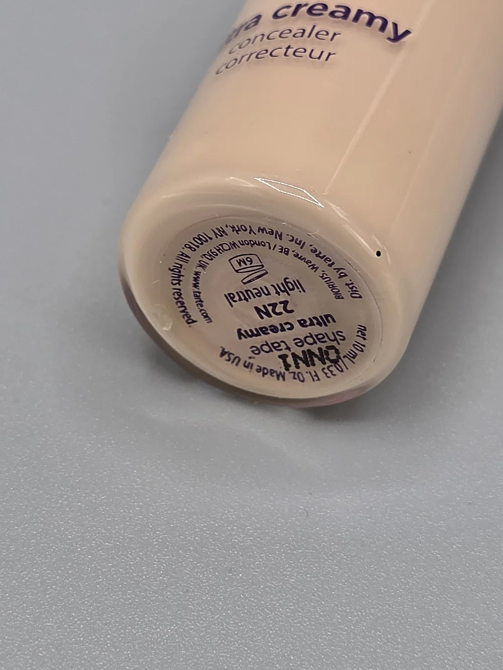 Tarte Shape Tape Ultra Creamy Concealer 22N Light Neutral